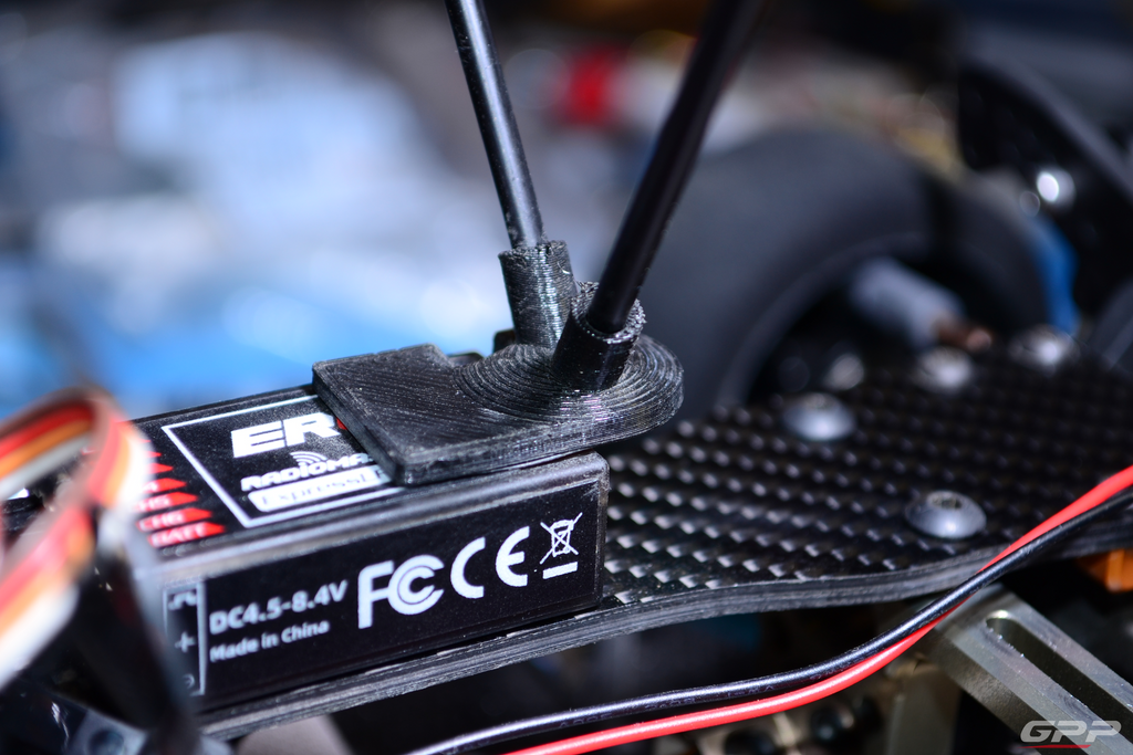 GPP antenna holder 3D-Printed from TPU mounted on receiver